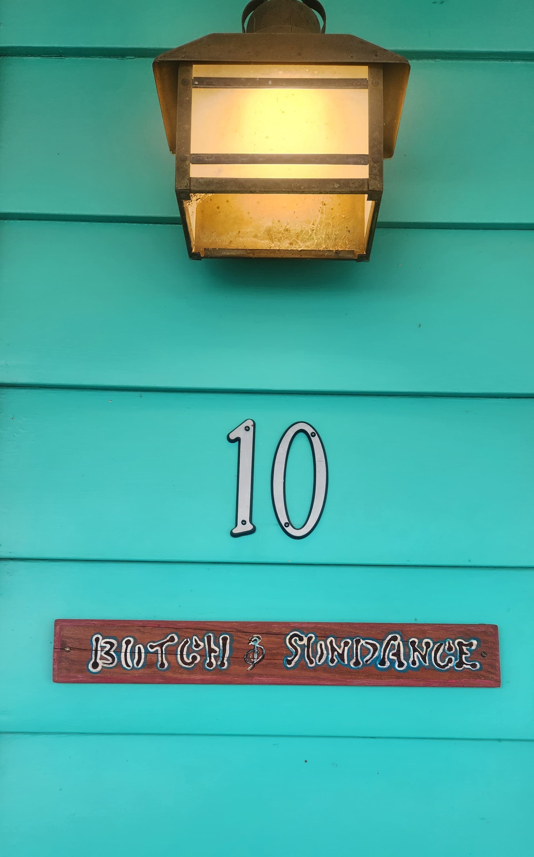 Room 10 sign Butch & Sundance