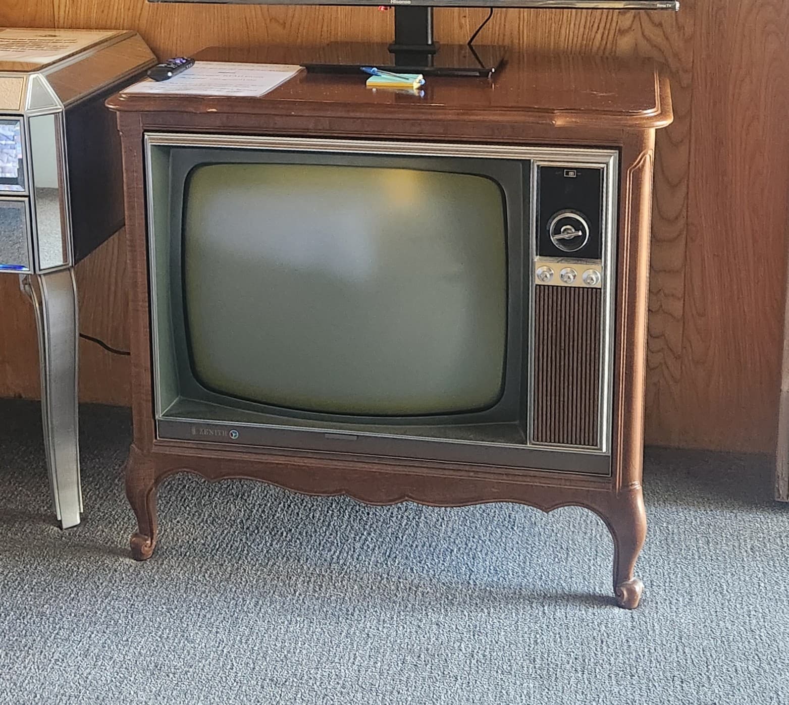 TV