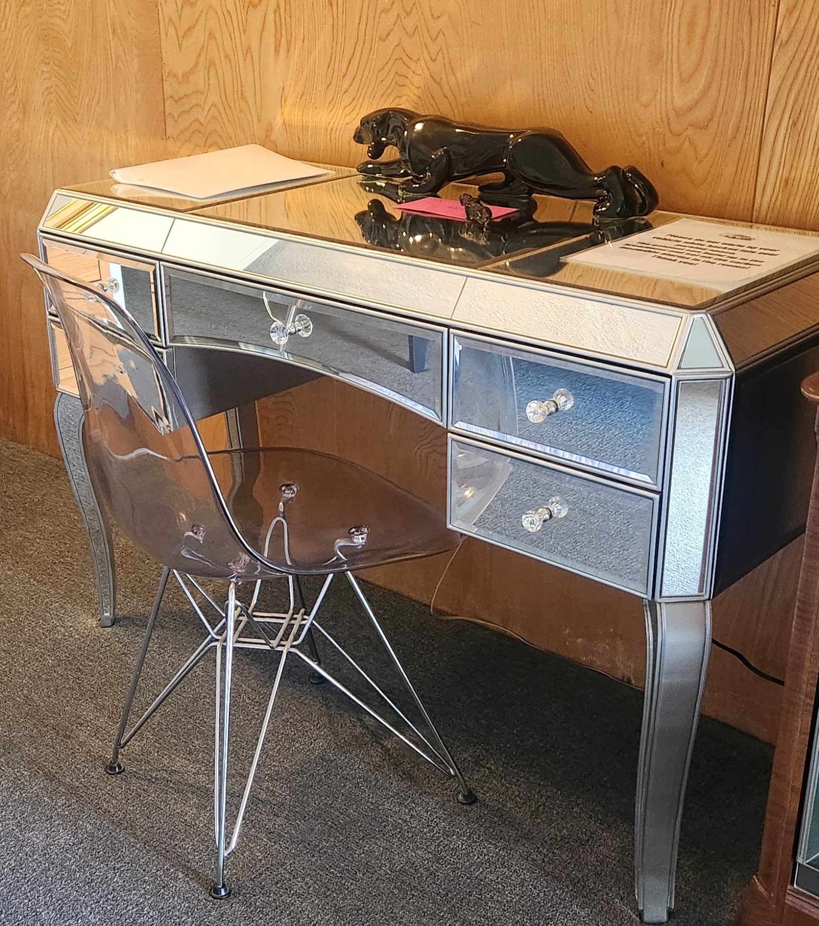desk