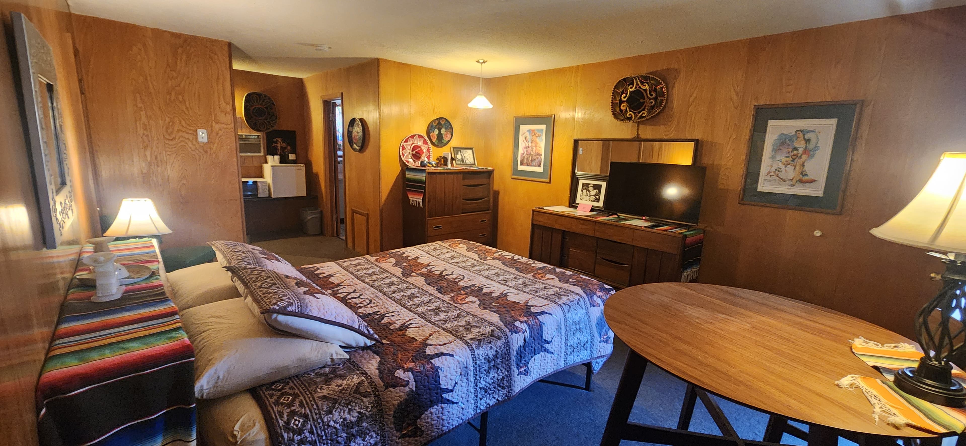 room 14 hotel room